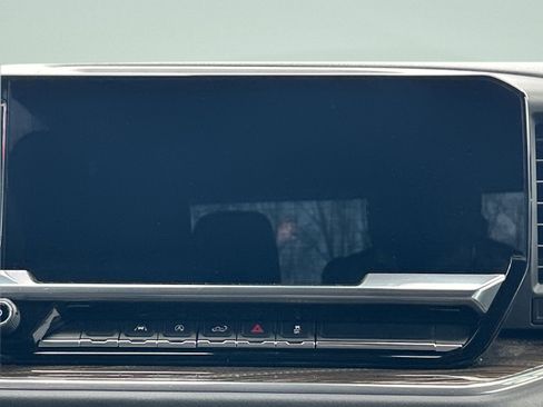 Used 2023 Chevrolet Silverado 1500 LT image 18