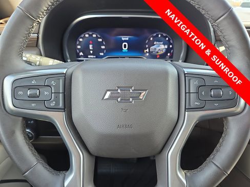 Used 2023 Chevrolet Tahoe Z71 w/ Luxury Package image 24