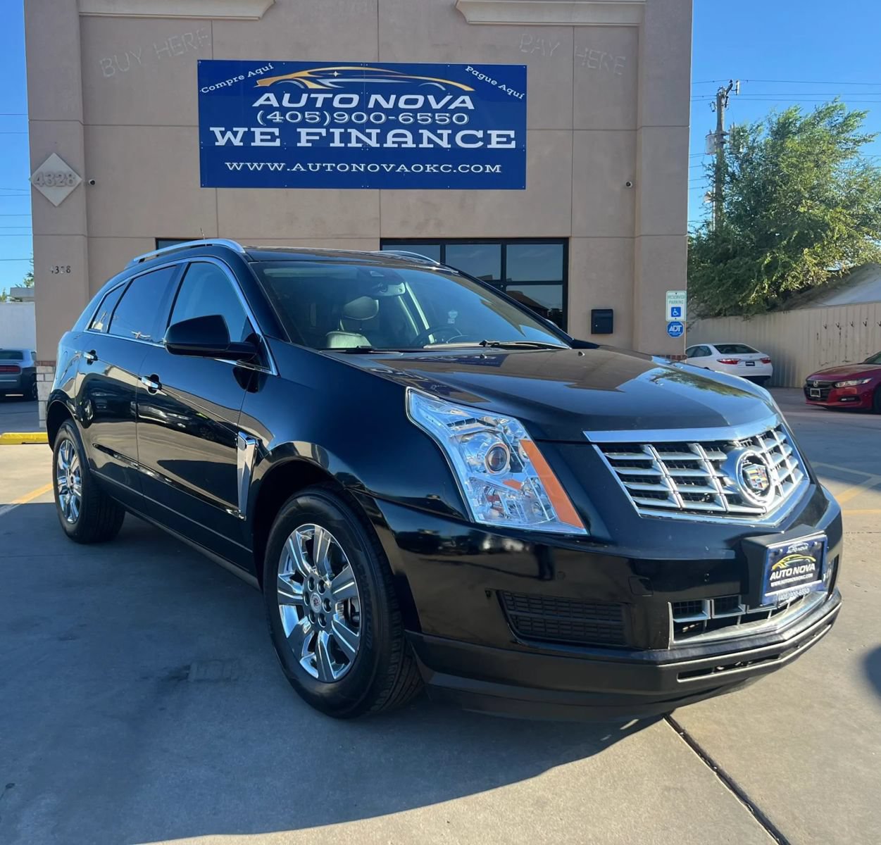 Used 2014 Cadillac SRX Luxury w/ Driver Awareness Package FWD image 1
