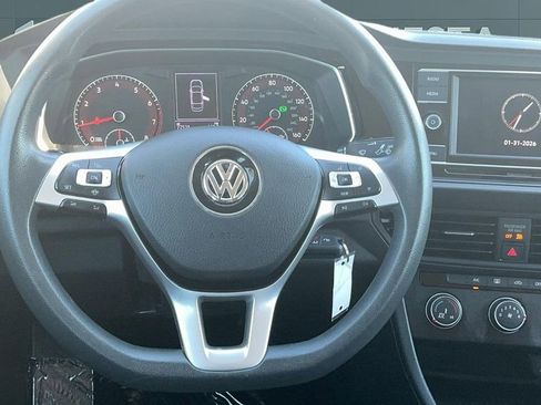 Used 2021 Volkswagen Jetta SE image 21