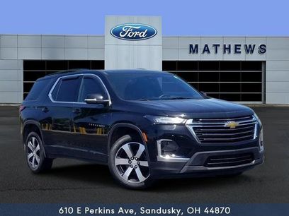 Used 2023 Chevrolet Traverse LT w/ LT Premium Package