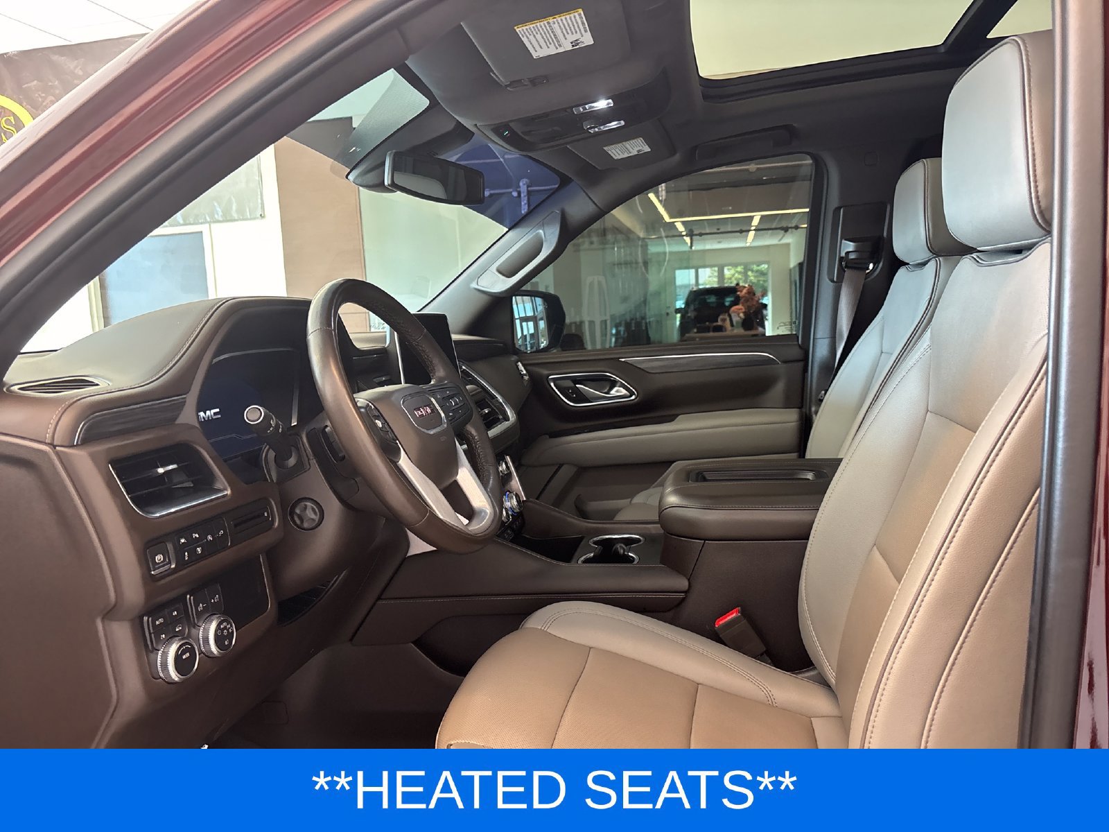 Used 2022 GMC Yukon SLT w/ SLT Premium Package AWD/4WD image 14