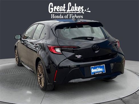 Used 2024 Toyota Corolla SE w/ SE Package image 3