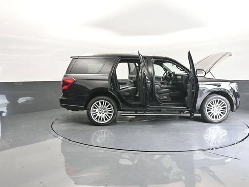 Certified 2023 Ford Expedition Platinum AWD/4WD image 41