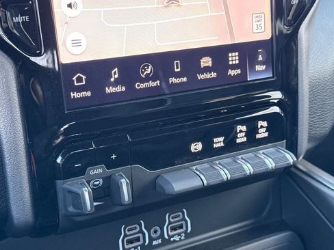 New 2026 RAM 2500 Big Horn AWD/4WD image 22