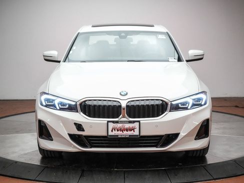 Used 2026 BMW 330i Sedan w/ Premium Package RWD image 2