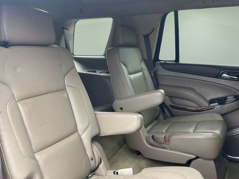 Used 2018 GMC Yukon SLT w/ Premium Edition image 37