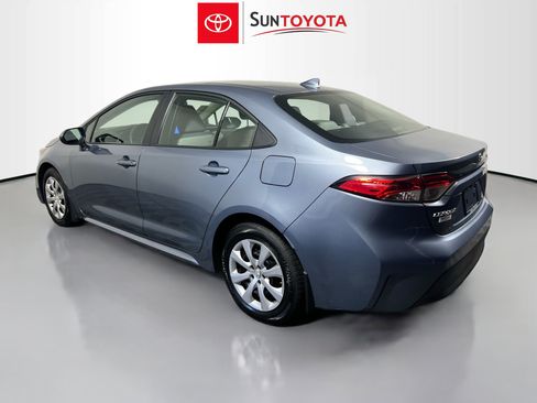 Used 2026 Toyota Corolla LE FWD image 6
