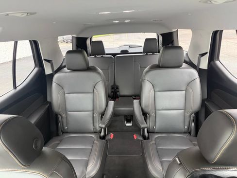 Used 2020 Chevrolet Traverse Premier AWD/4WD image 23