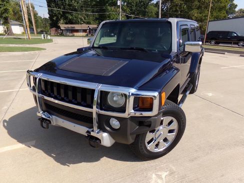 Used 2008 HUMMER H3 Alpha image 7