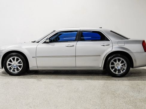 Used 2008 Chrysler 300 Touring image 8