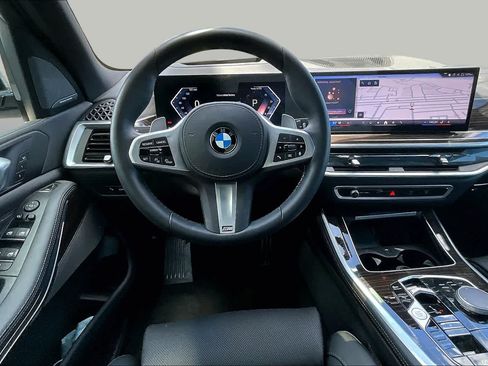 Certified 2026 BMW X5 sDrive40i RWD image 5