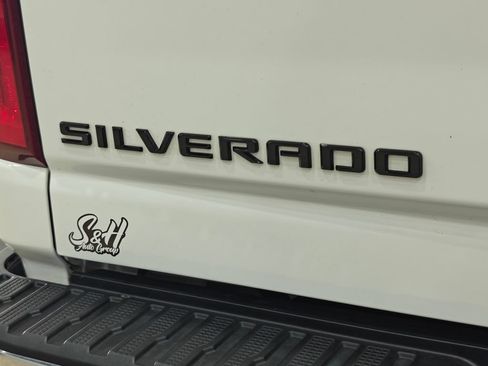 Used 2021 Chevrolet Silverado 2500 LTZ w/ LTZ Convenience Package AWD/4WD image 70