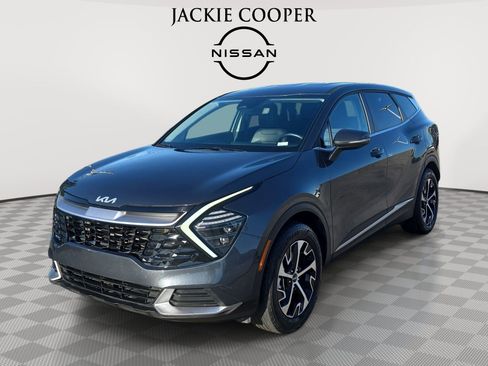 Used 2025 Kia Sportage EX FWD image 1