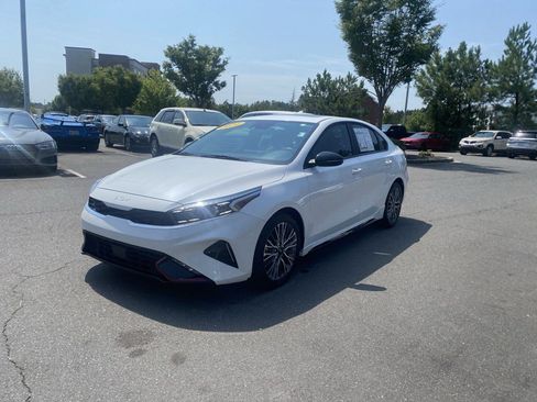 Used 2024 Kia Forte GT-Line w/ GT-Line Premium Package FWD image 9