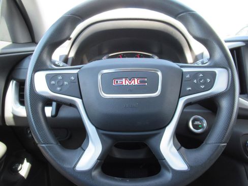 Used 2023 GMC Terrain SLE w/ Driver Convenience Package FWD image 20