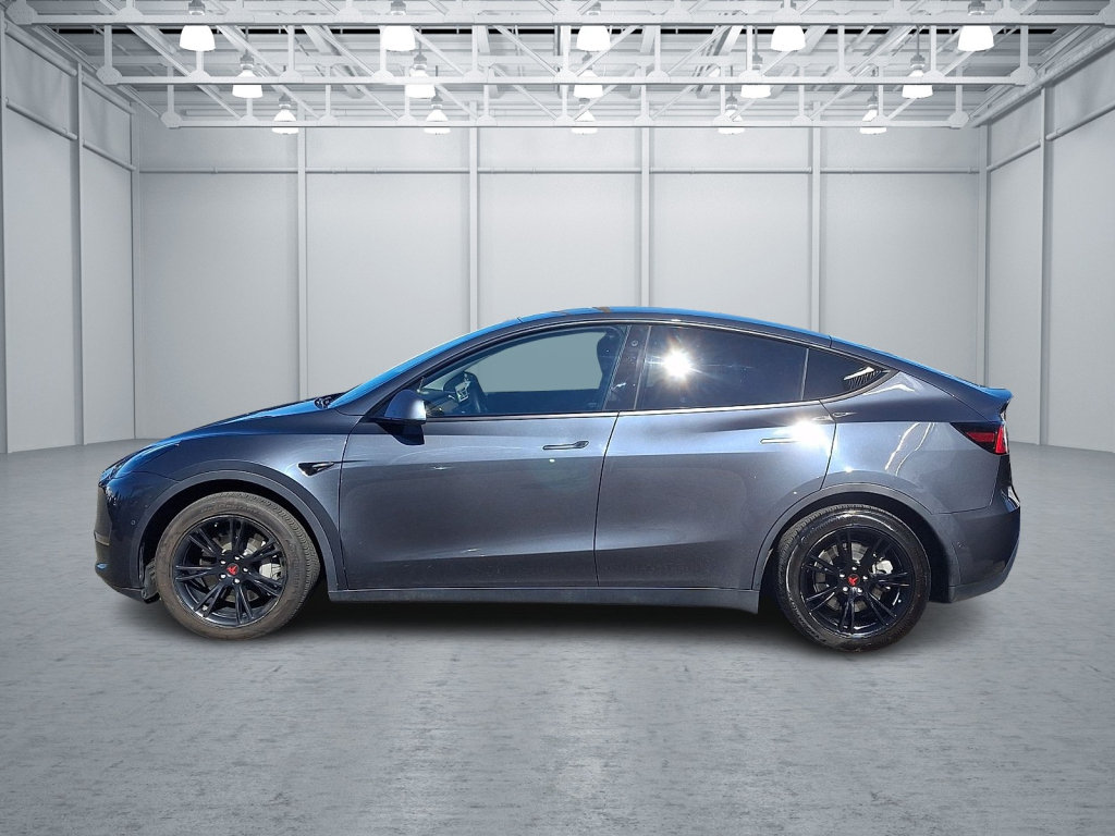 Used 2021 Tesla Model Y Long Range AWD/4WD image 2