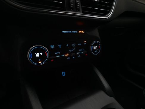 Used 2020 Ford Escape Titanium AWD/4WD image 21