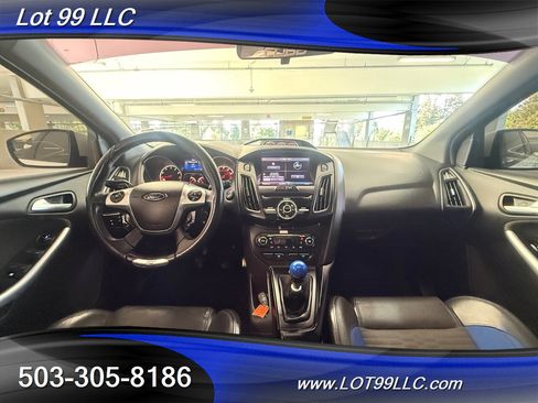 Used 2013 Ford Focus ST FWD image 10