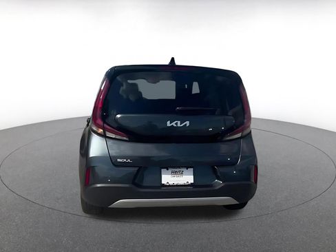 Used 2025 Kia Soul FWD image 12