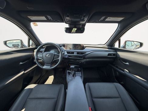 Used 2022 Lexus UX 250h w/ Premium Package AWD/4WD image 11