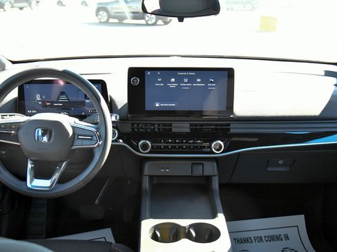 Used 2024 Honda Prologue EX image 39