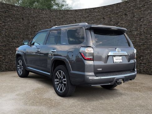 Used 2018 Toyota 4Runner Limited AWD/4WD image 5