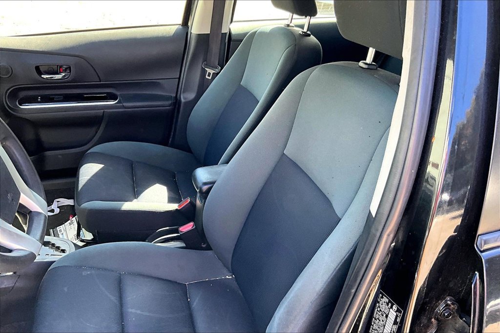 Used 2016 Toyota Prius C Three FWD image 9