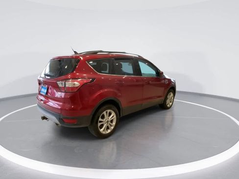Used 2018 Ford Escape SEL w/ Ford Safe & Smart Package image 8