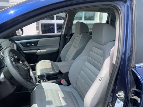 Used 2018 Honda CR-V LX image 5