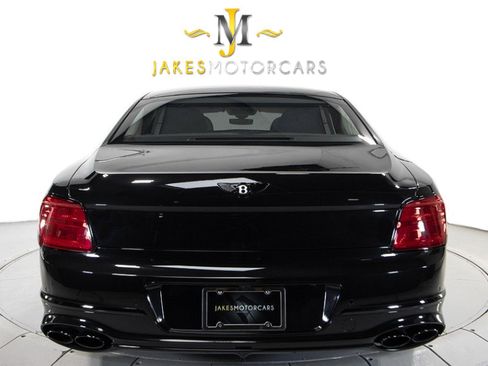 Used 2023 Bentley Flying Spur Azure image 9