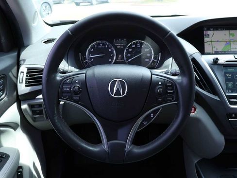 Used 2017 Acura MDX w/ Technology Package AWD/4WD image 15