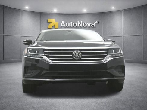 Used 2020 Volkswagen Passat 2.0T SEL image 40