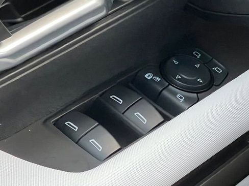 New 2025 GMC Hummer EV 3X AWD/4WD image 35