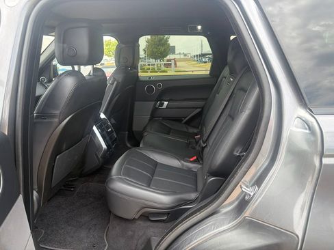 Used 2018 Land Rover Range Rover Sport HSE AWD/4WD image 6
