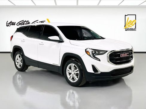 Used 2018 GMC Terrain SLE image 3