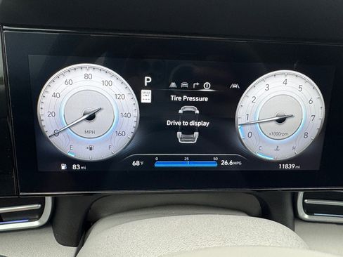 Used 2024 Hyundai Elantra SEL image 18