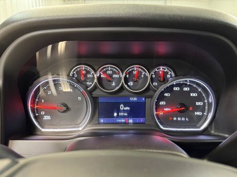 Used 2022 Chevrolet Silverado 2500 LT w/ Convenience Package image 31