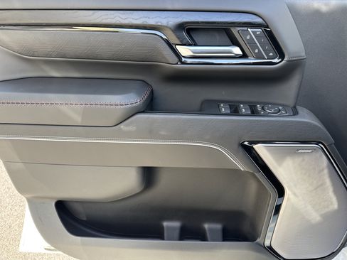 New 2026 GMC Sierra 2500 AT4X AWD/4WD image 14