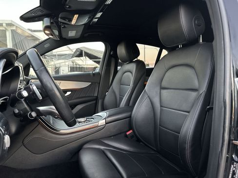 Used 2019 Mercedes-Benz GLC 300 4MATIC Coupe image 13