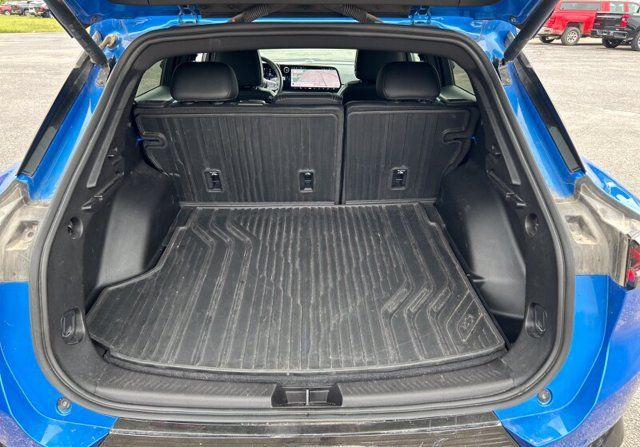 Used 2024 Chevrolet Equinox EV LT w/ LPO, All-Weather Mat Package FWD image 12
