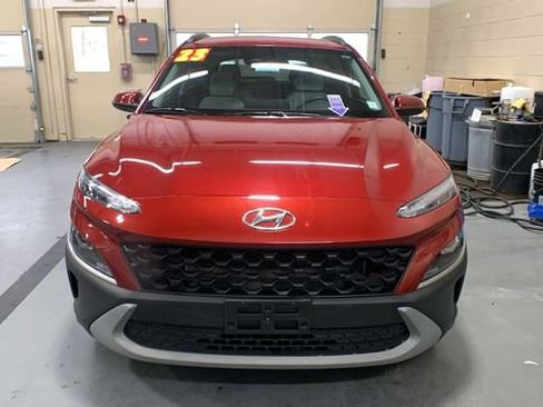 Used 2023 Hyundai Kona SEL w/ Cargo Package AWD/4WD image 2