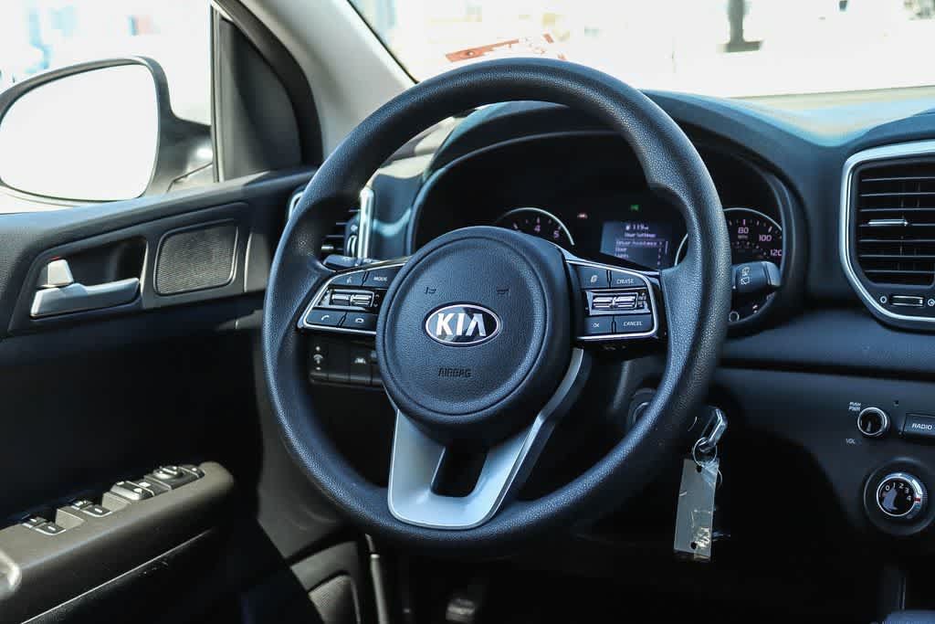 Used 2021 Kia Sportage LX AWD/4WD image 15