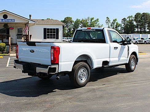 Used 2025 Ford F250 XL w/ XL Chrome Package RWD image 5