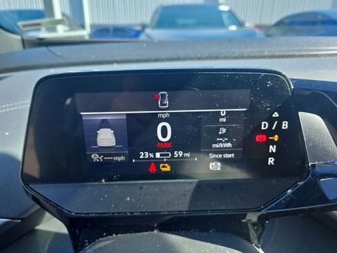 Used 2023 Volkswagen ID.4 Pro S AWD/4WD image 9