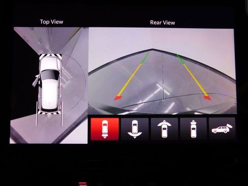 Used 2023 Jeep Grand Cherokee 4WD 4xe w/ Luxury Tech Group II image 45