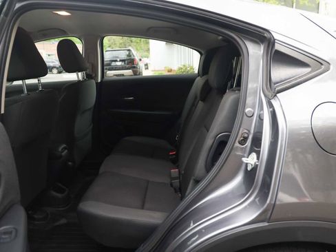 Used 2021 Honda HR-V LX image 20