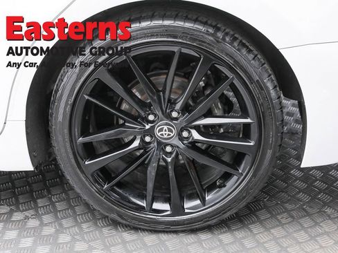 Used 2023 Toyota Camry XSE image 8