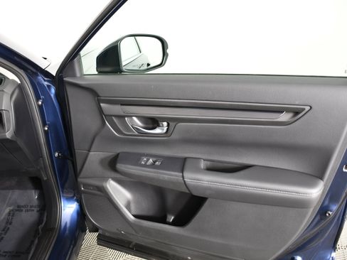 Certified 2024 Honda CR-V EX image 39