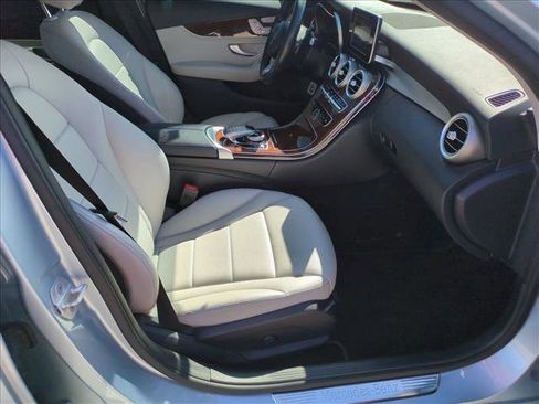 Used 2015 Mercedes-Benz C 300 4MATIC Sedan image 21